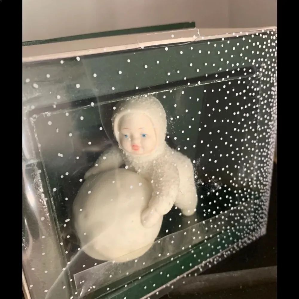 Snowbabies Snowball Figurine 